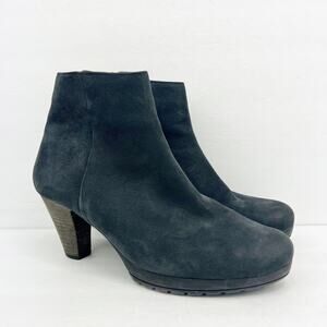 Hogl Round Toe Heeled Ankle Booties